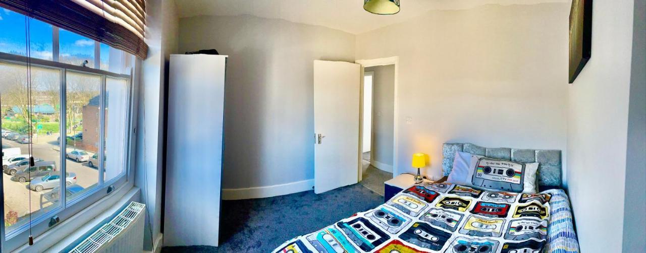 Camden Guest House Double Bedroom With Super Large King Bed Λονδίνο Εξωτερικό φωτογραφία